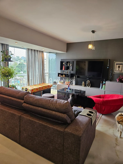 Apartamento de 95 m² 2 Dormitórios 2 Vagas 1 suíte
