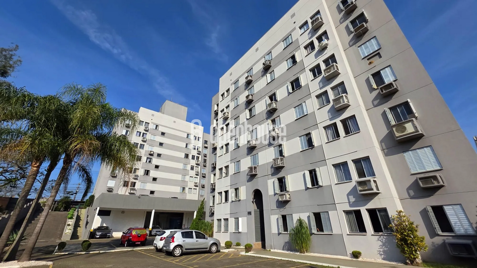 Apê Semi-Mobiliado com 3 Dorms e Vaga Coberta – Ótima Localização!