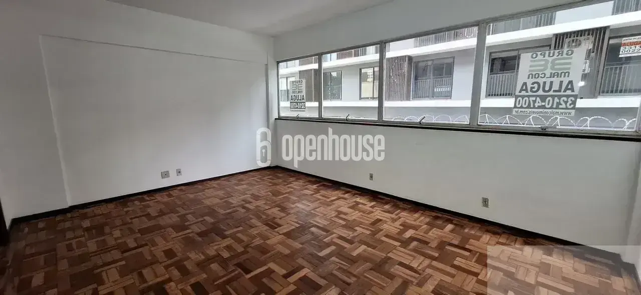 Sala comercial 32m² - Bairro Auxiliadora