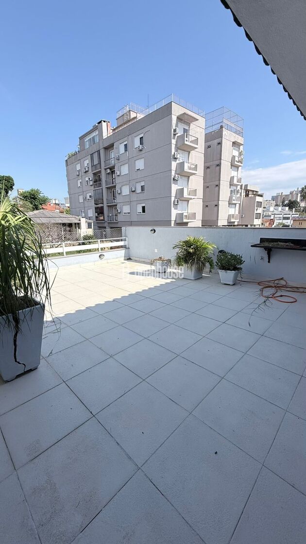 Cobertura de 3 Dormitórios para Aluguel no Chácara das Pedras – Espaço, Conforto e Excelente Localização